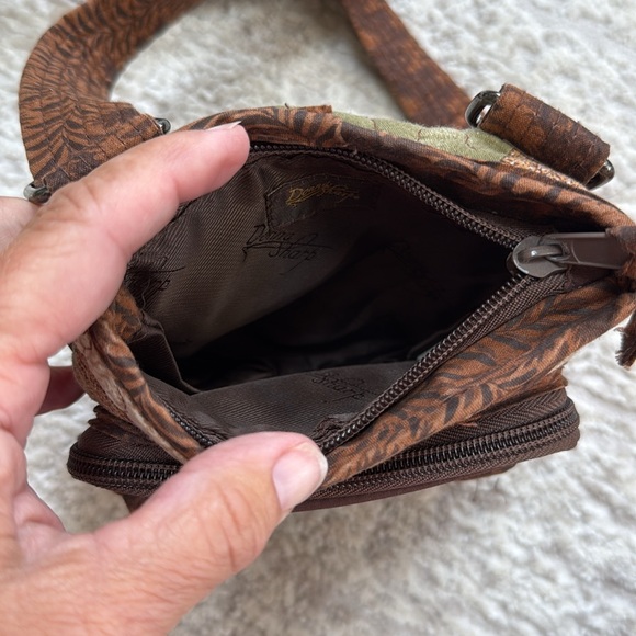 Donna Sharp Quilted Patchwork Small Crossbody Bag/Purse- Great Condition - Picture 5 of 7